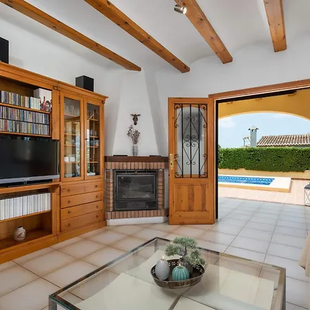 Escudero - Plusholidays Βίλα