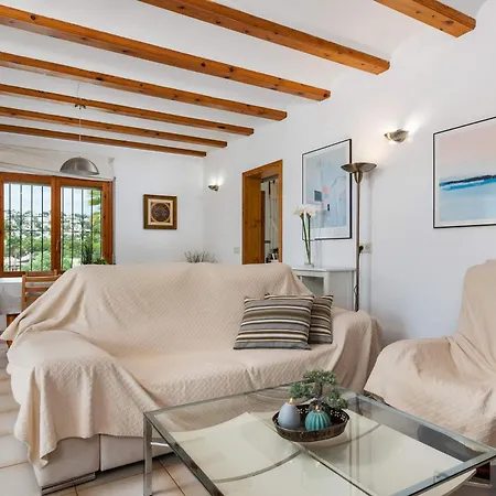 Escudero - Plusholidays Βίλα *