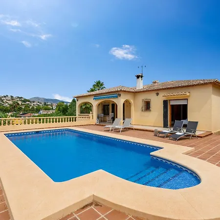 Escudero - Plusholidays *