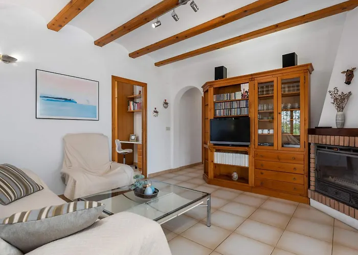 Escudero - Plusholidays * Calpe