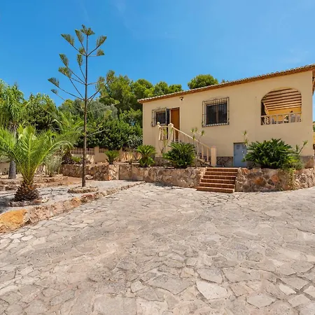 Escudero - Plusholidays * Calpe